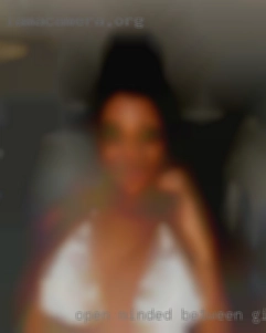 Open girls of Nashville, TN minded, between 30 and 50.